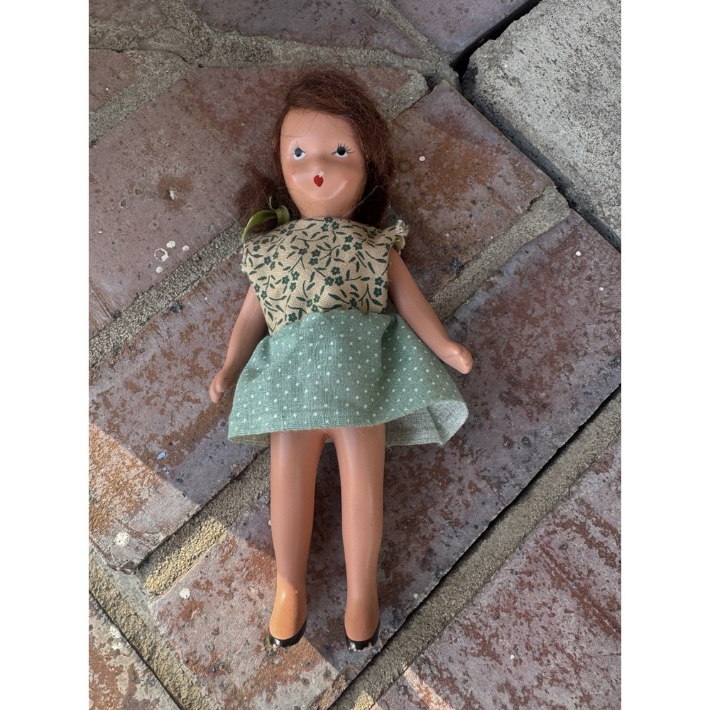 Nancy Ann Storybook Doll Vintage 1930s–1950s Small Collectible Original Clothes